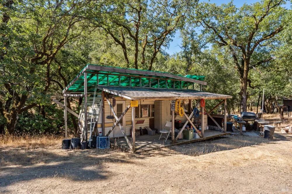 24051 Fig Tree Lane Yorkville, CA 95494