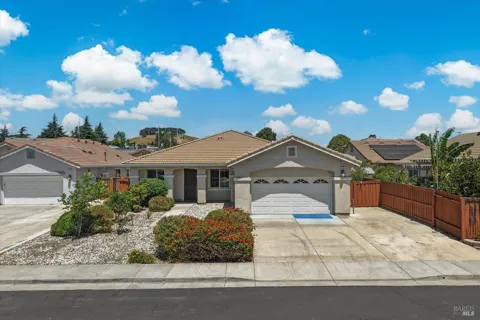 1211 Eton Court