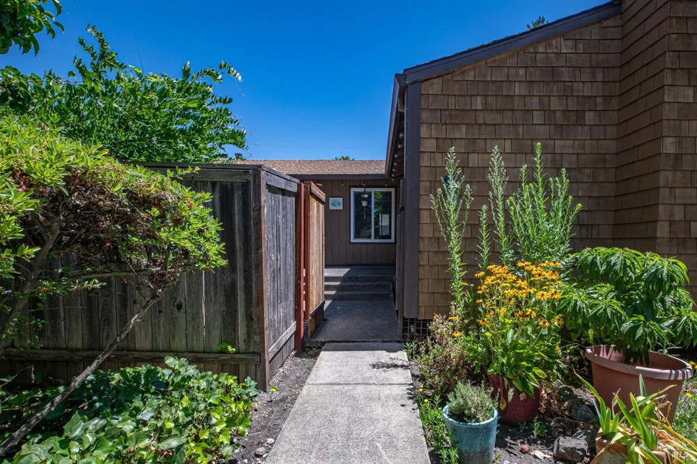 850 E Cotati Avenue ##3 Cotati, CA 94931