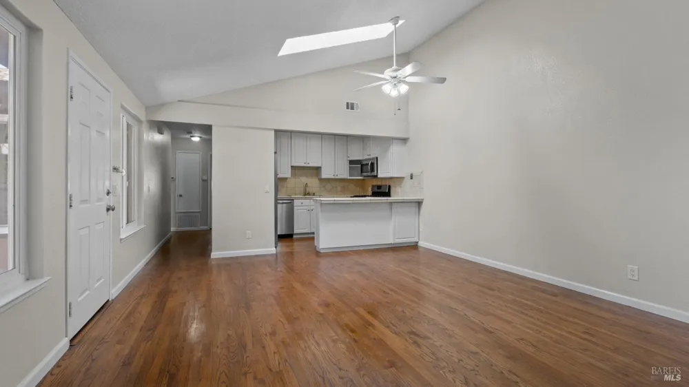850 E Cotati Avenue ##3 Cotati, CA 94931