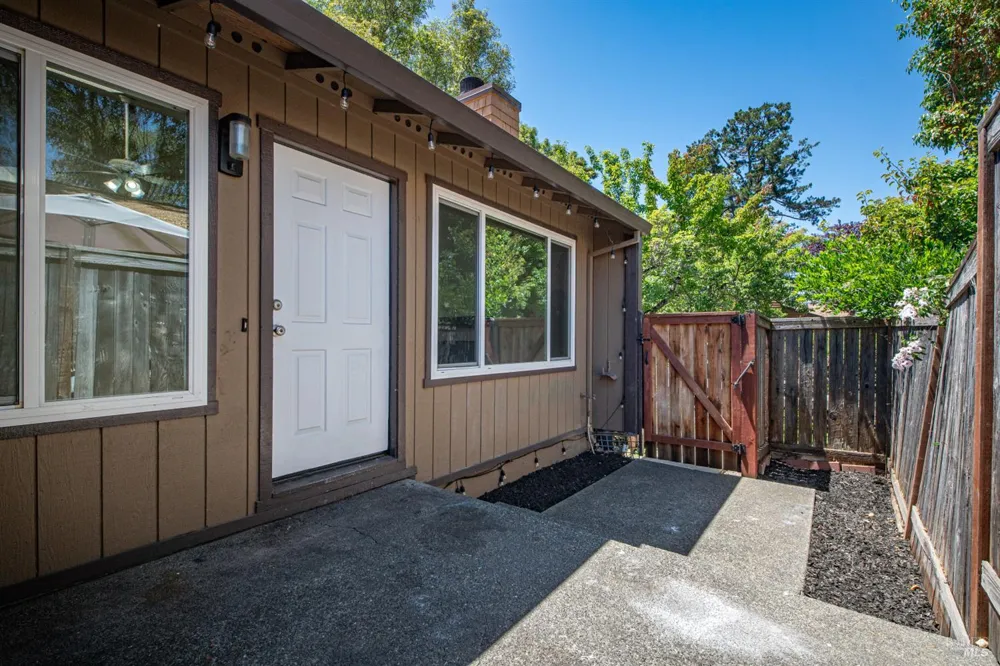 850 E Cotati Avenue ##3 Cotati, CA 94931