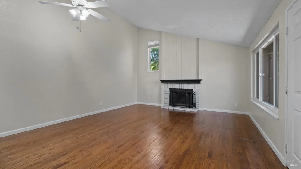 850 E Cotati Avenue ##3 Cotati, CA 94931
