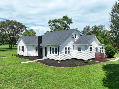 5011A Lascassas Pike