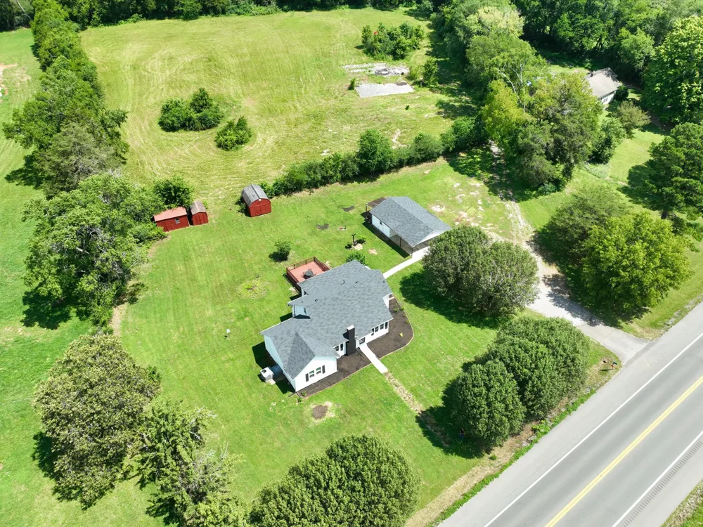 5011A Lascassas Pike Lascassas, TN 37085