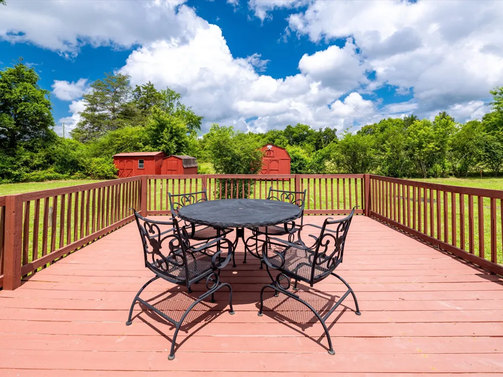 5011A Lascassas Pike Lascassas, TN 37085