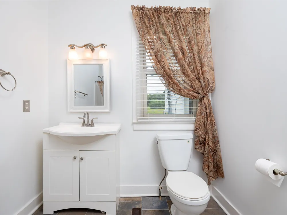 5011A Lascassas Pike Lascassas, TN 37085