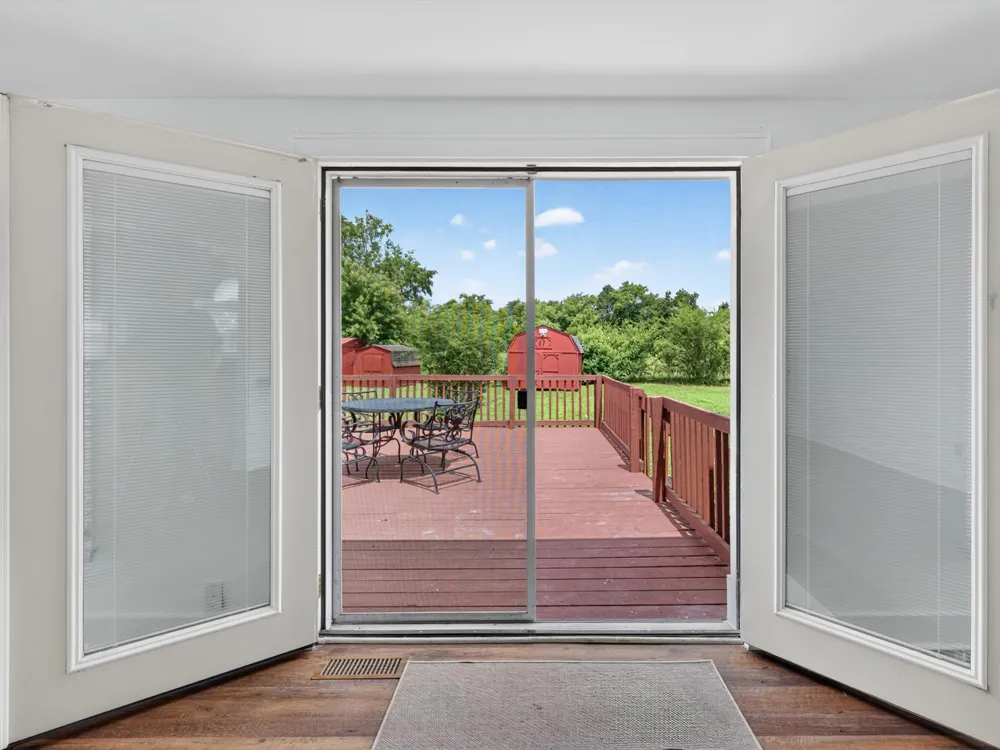 5011A Lascassas Pike Lascassas, TN 37085