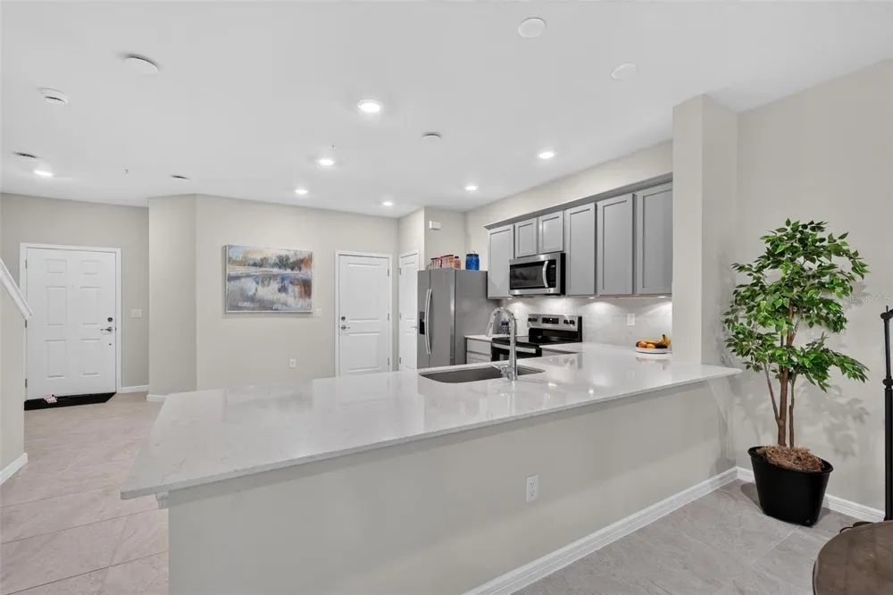 2033 CANNY COVE Winter Park, FL 32792