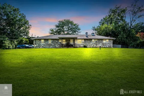 556 Spotswood Englishtown Road