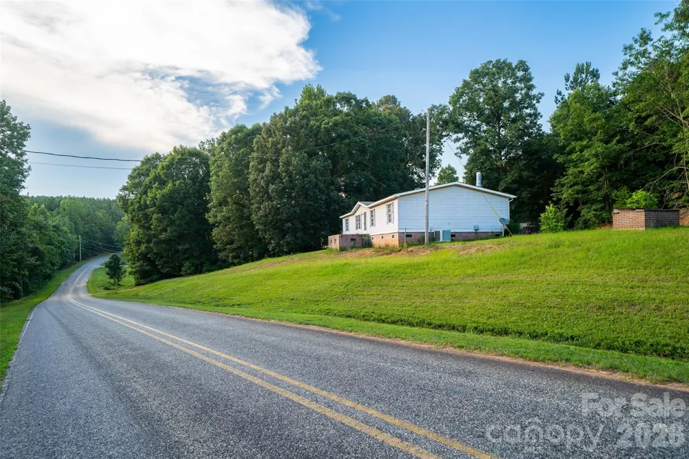 479 McDade Road Tryon, NC 28782