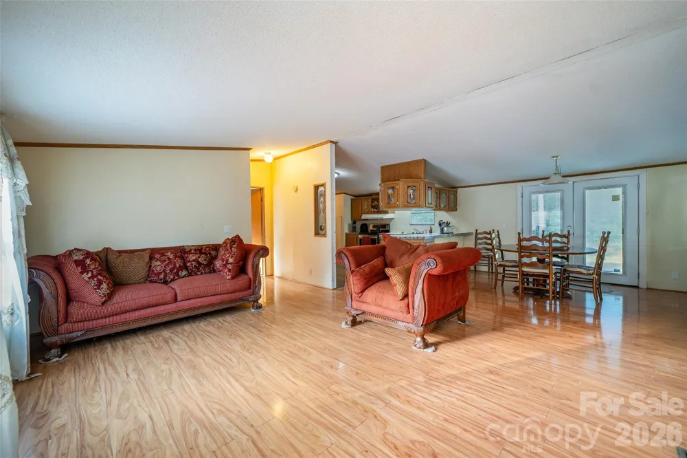479 McDade Road Tryon, NC 28782