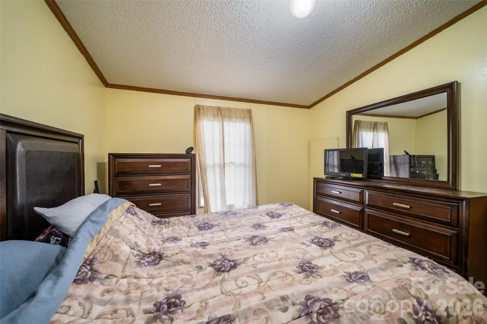 479 McDade Road Tryon, NC 28782