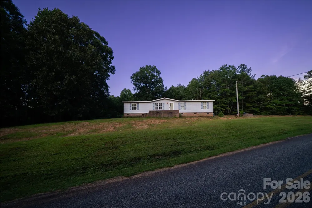 479 McDade Road Tryon, NC 28782