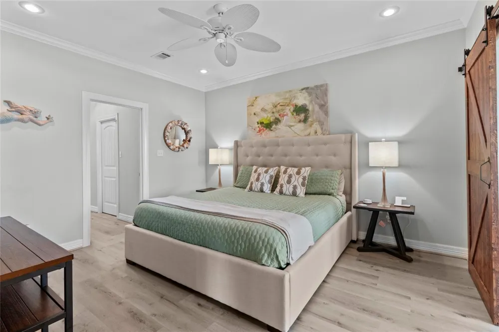 3026 Copacabana Drive Crystal Beach, TX 77650