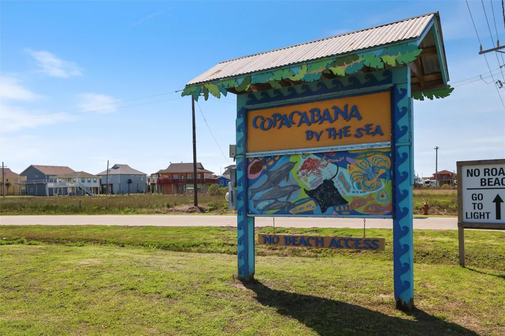 3026 Copacabana Drive Crystal Beach, TX 77650