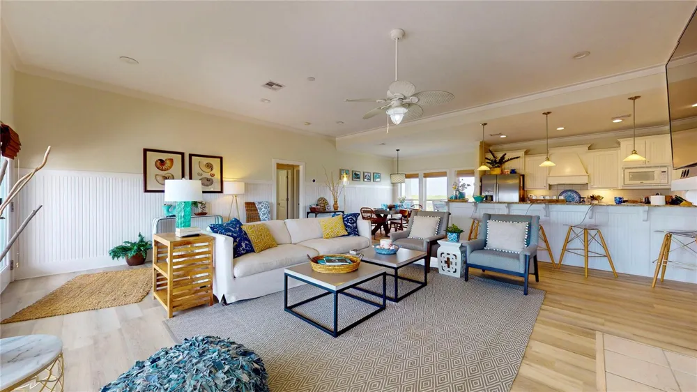 708 Cameron Circle Crystal Beach, TX 77650