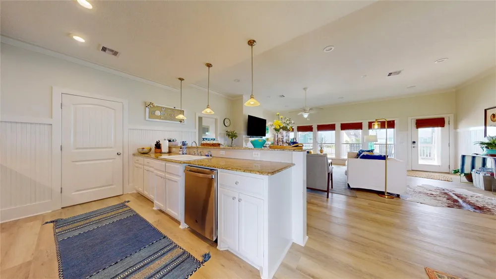 708 Cameron Circle Crystal Beach, TX 77650