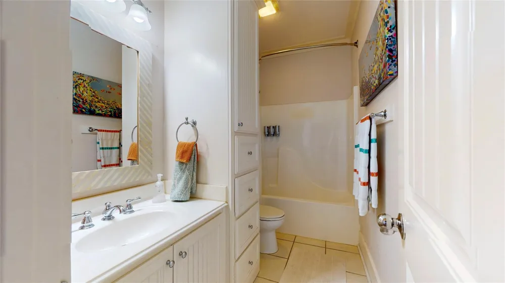 708 Cameron Circle Crystal Beach, TX 77650