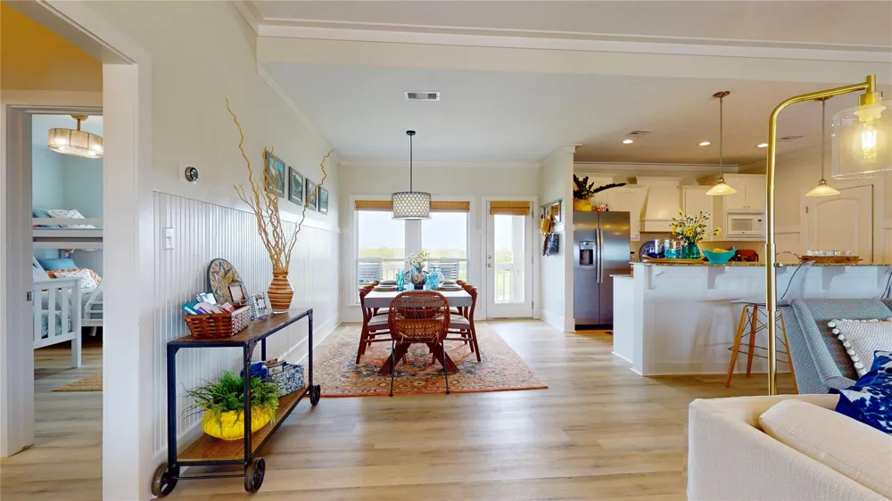 708 Cameron Circle Crystal Beach, TX 77650