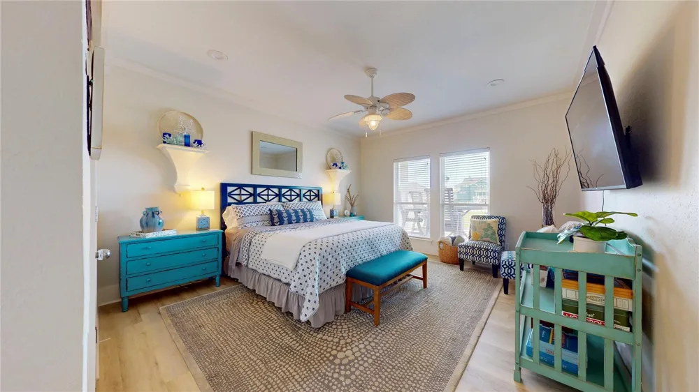 708 Cameron Circle Crystal Beach, TX 77650