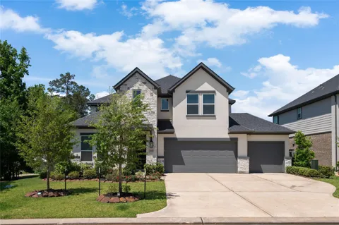 103 E Christine Manor Drive