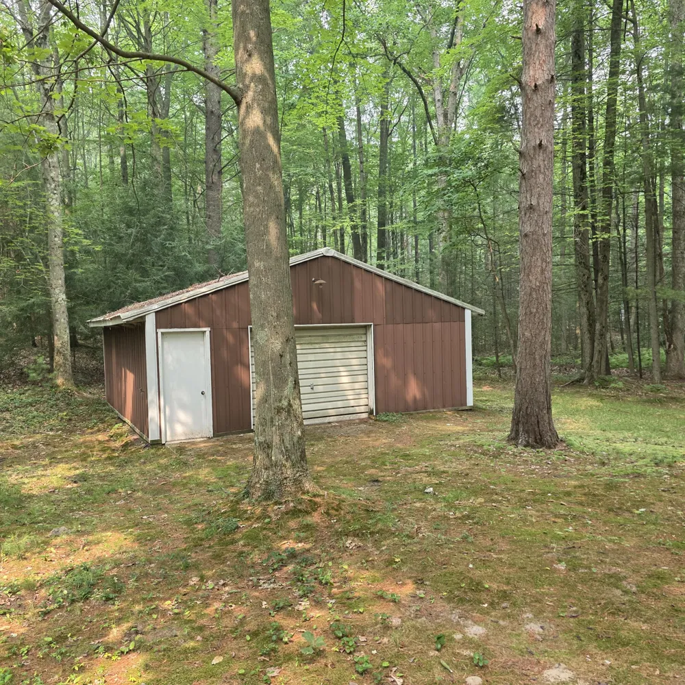 7211 Northern Drive Pentwater, MI 49449