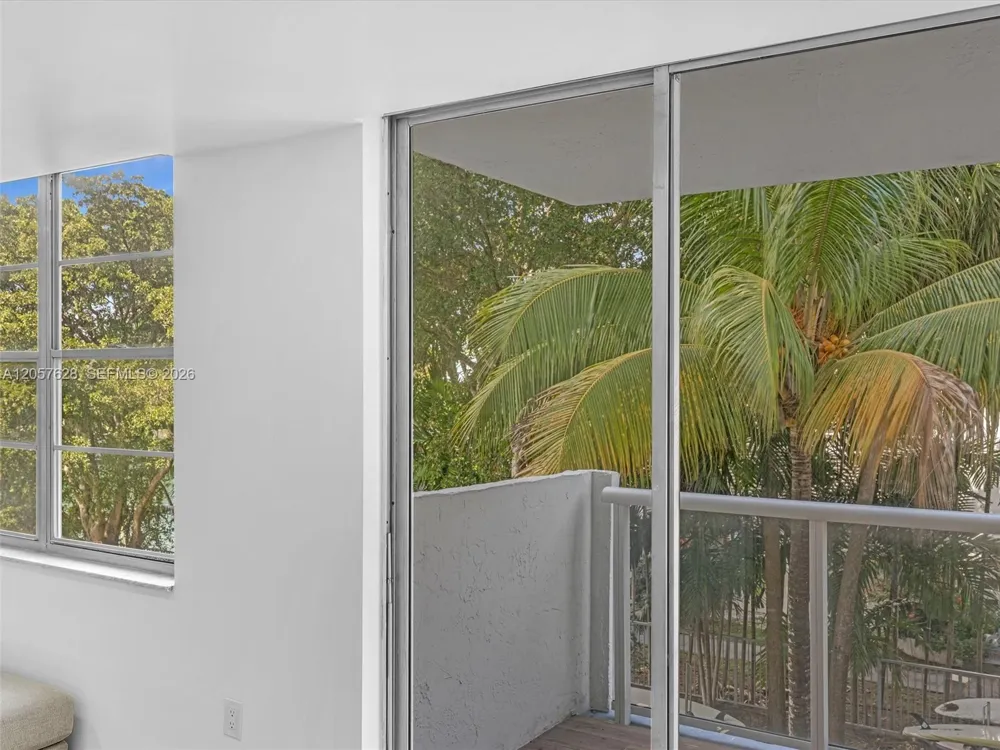 10000 W Bay Harbor Dr #201 Bay Harbor Islands, FL 33154