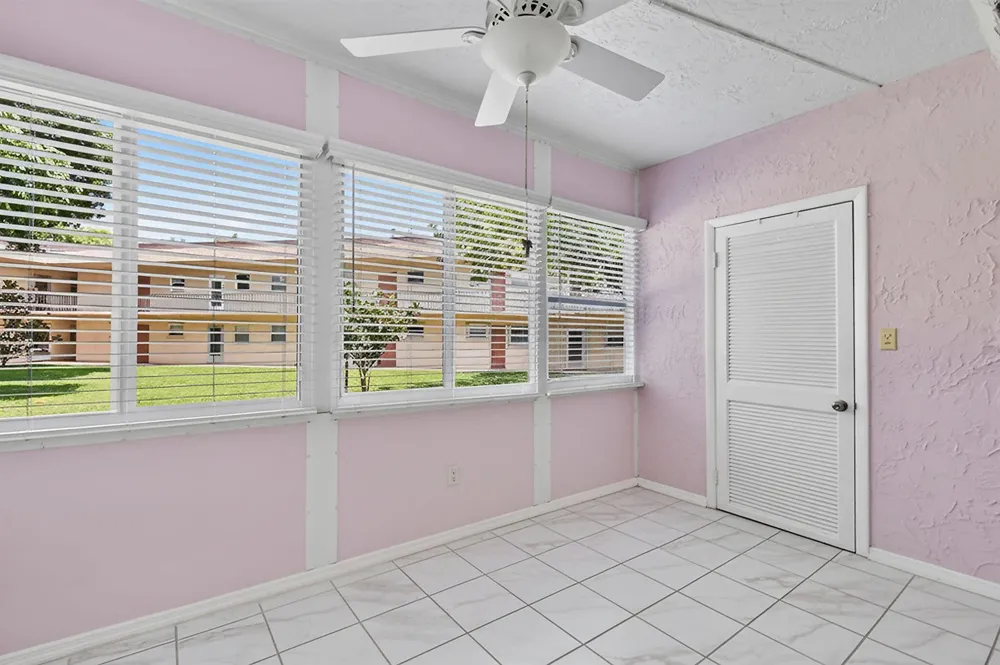 770 Lori Drive #253 Palm Springs, FL 33461