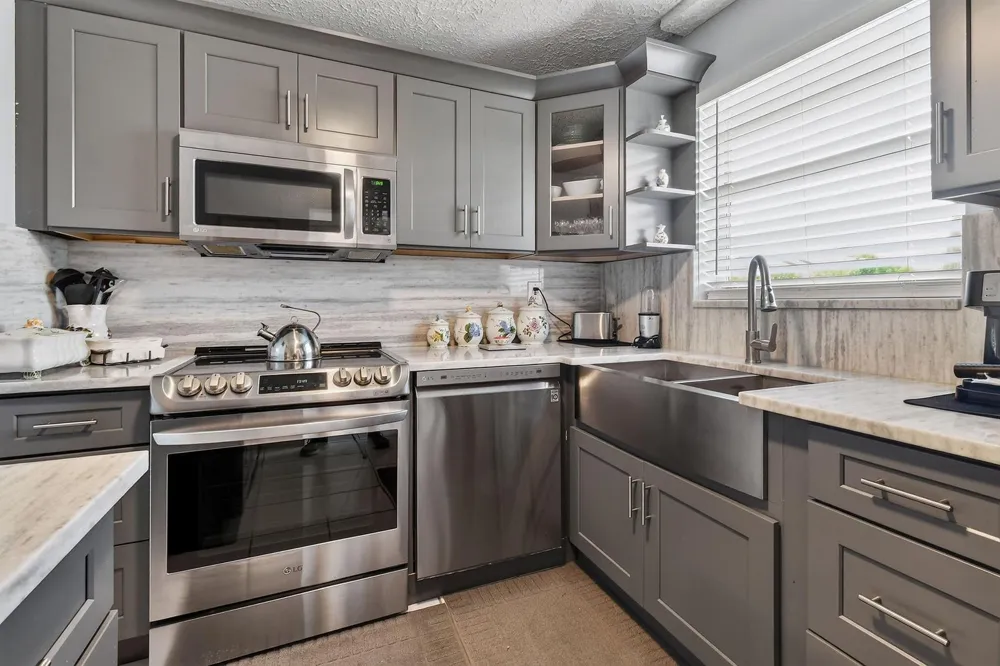 770 Lori Drive #253 Palm Springs, FL 33461