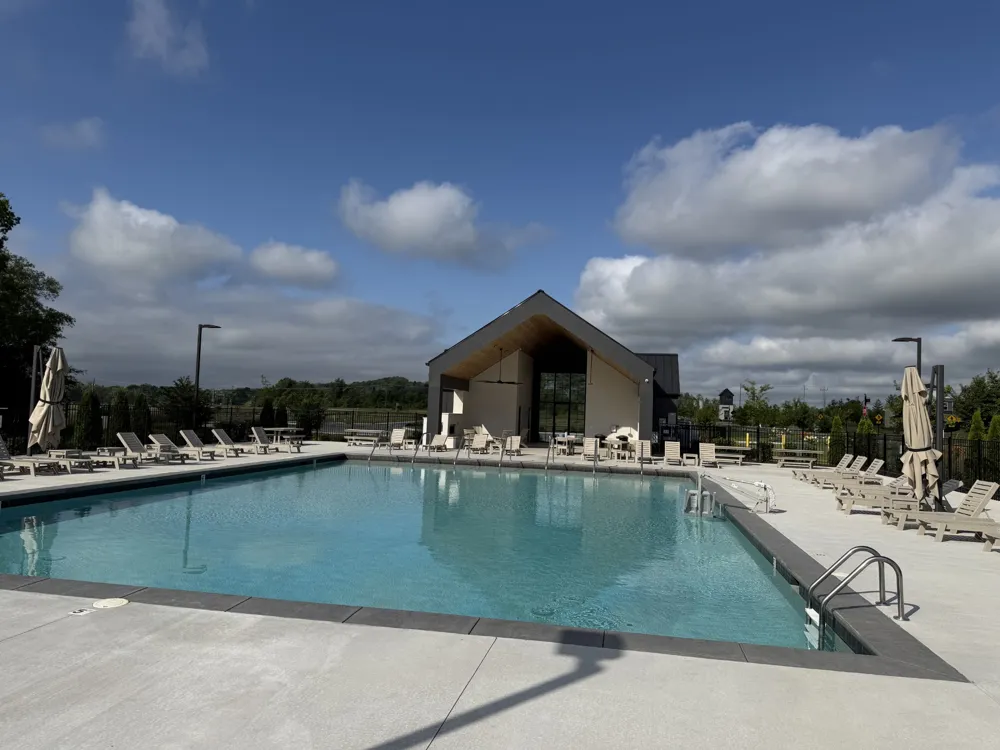 218 Hudson Dr Gallatin, TN 37066