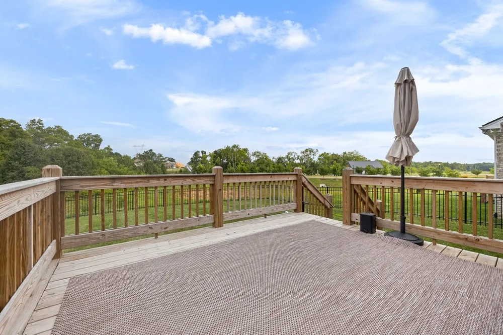218 Hudson Dr Gallatin, TN 37066