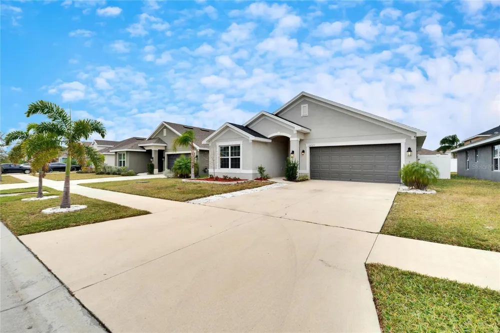 14525 SCOTTBURGH GLEN DRIVE Wimauma, FL 33598