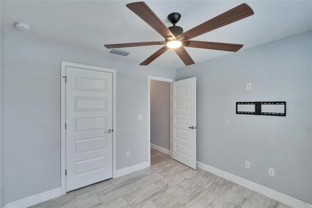 14525 SCOTTBURGH GLEN DRIVE Wimauma, FL 33598