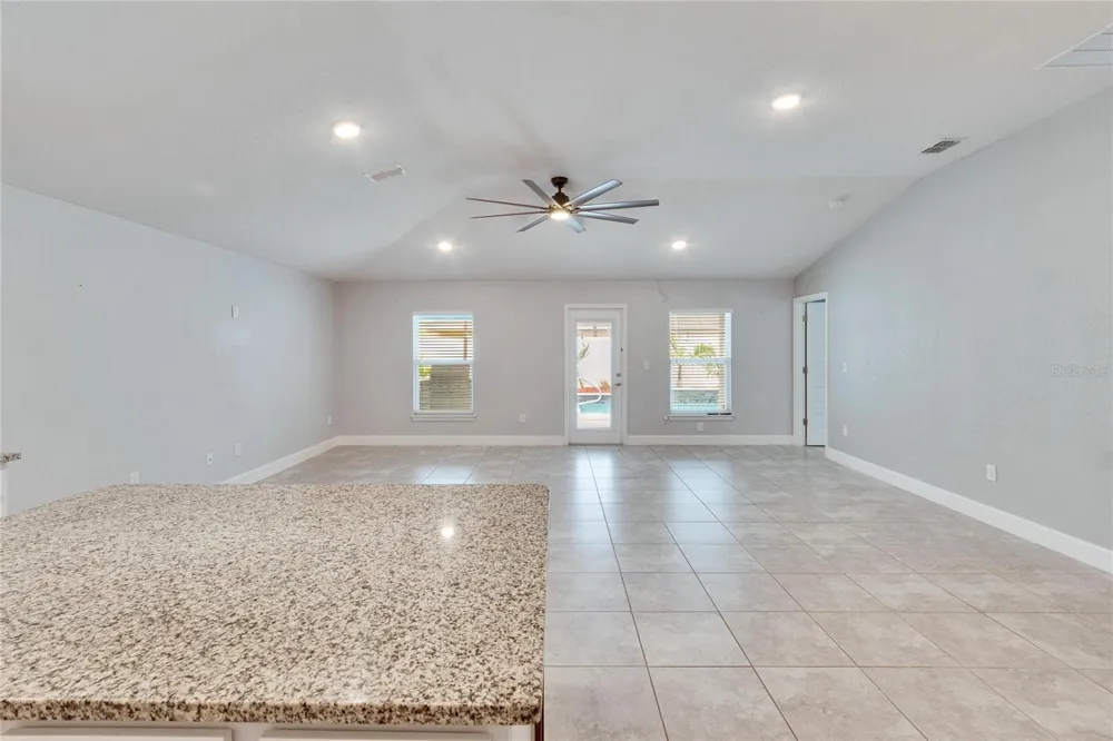 14525 SCOTTBURGH GLEN DRIVE Wimauma, FL 33598