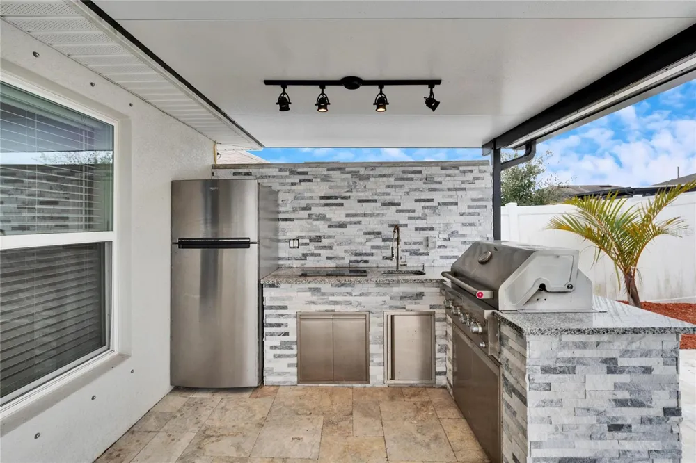 14525 SCOTTBURGH GLEN DRIVE Wimauma, FL 33598