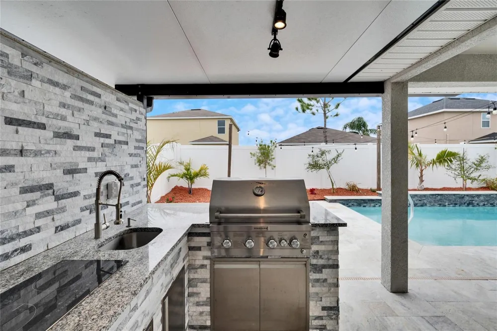 14525 SCOTTBURGH GLEN DRIVE Wimauma, FL 33598