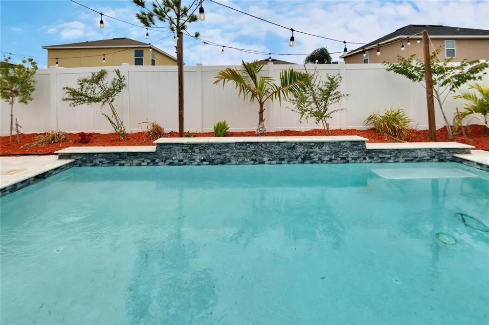 14525 SCOTTBURGH GLEN DRIVE Wimauma, FL 33598