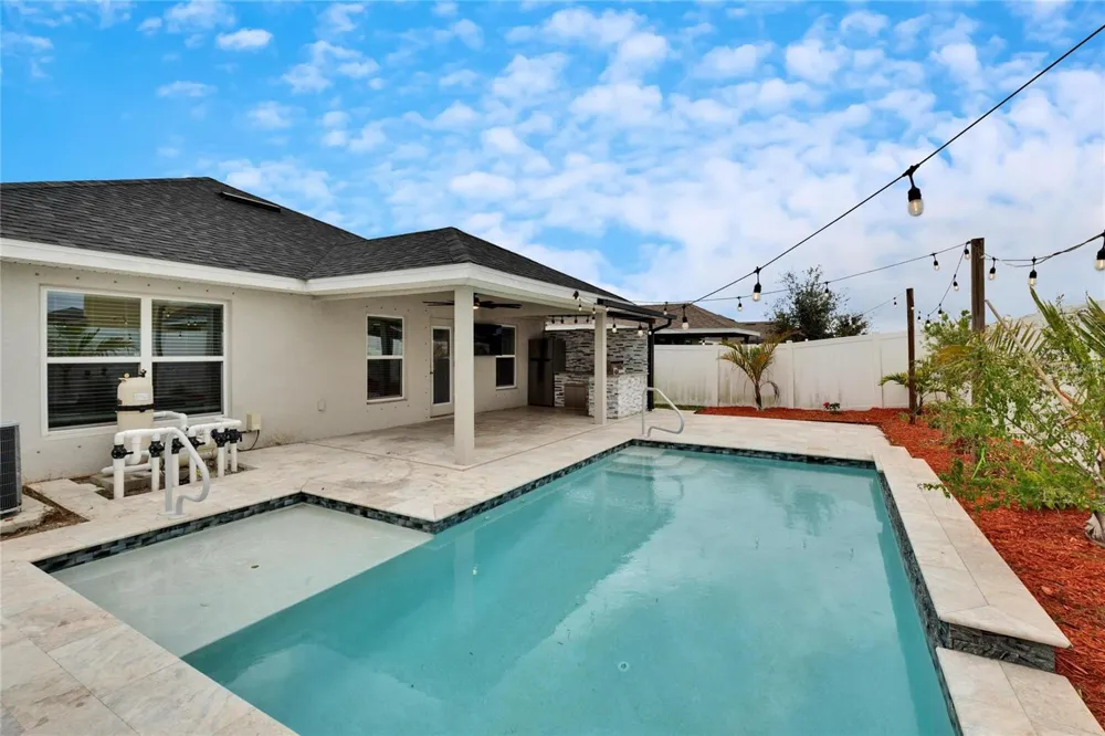 14525 SCOTTBURGH GLEN DRIVE Wimauma, FL 33598