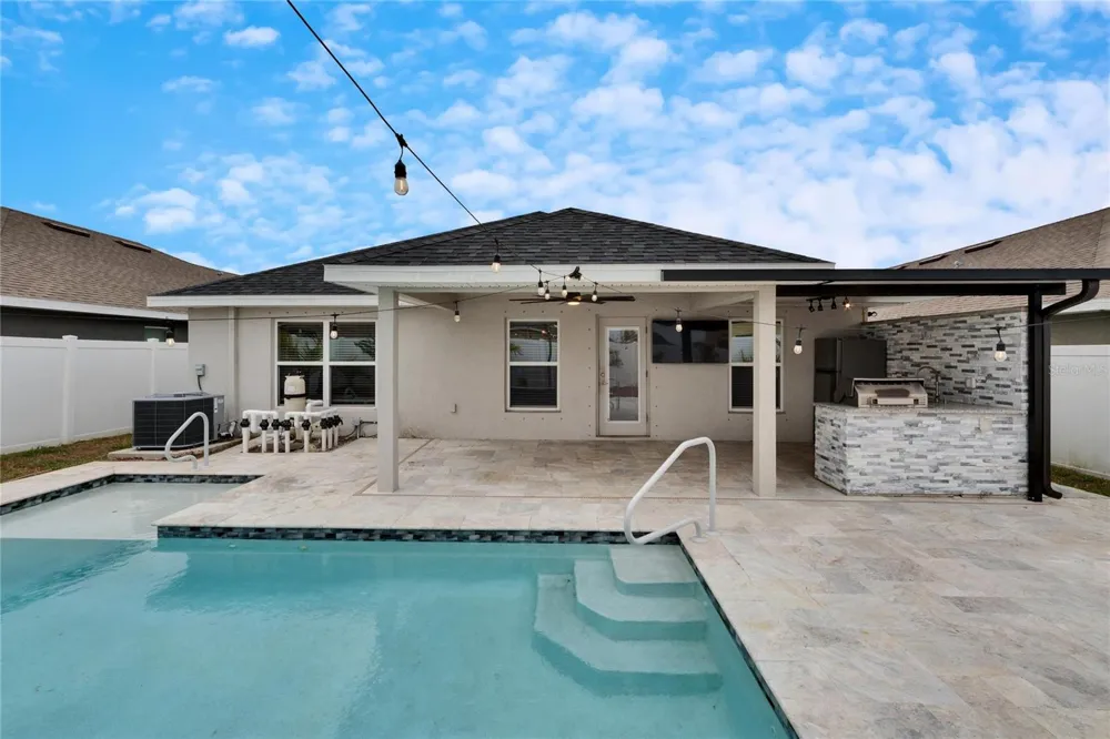 14525 SCOTTBURGH GLEN DRIVE Wimauma, FL 33598