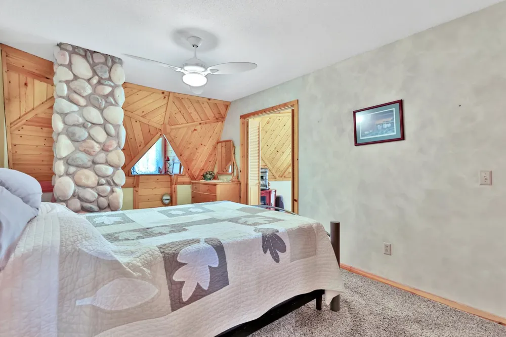 22513 Sunrise Road NE Stacy, MN 55079