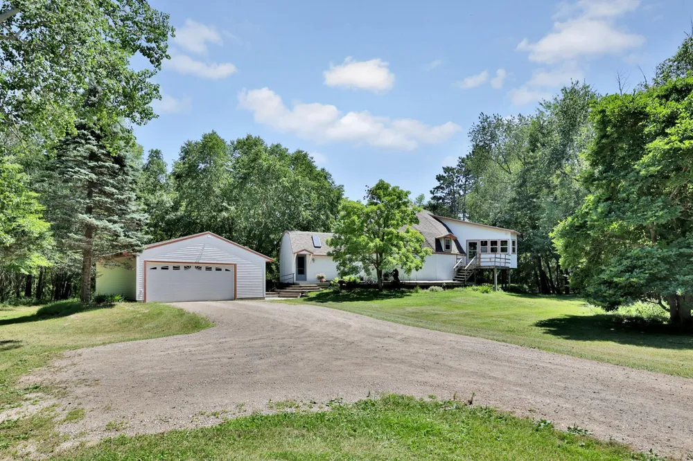 22513 Sunrise Road NE Stacy, MN 55079