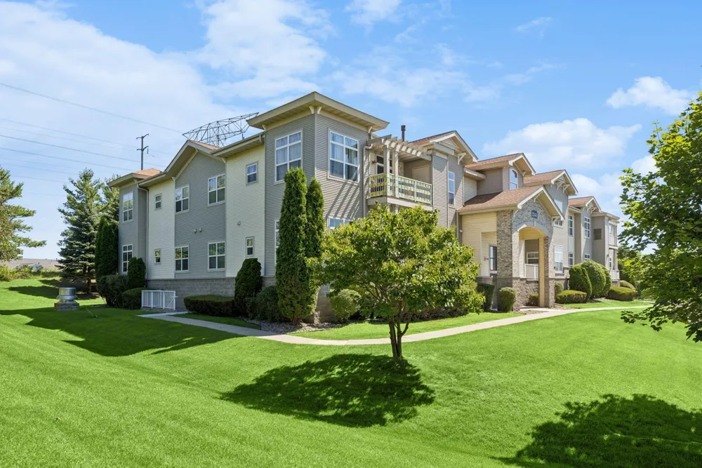 1244 County Road D E #102 Maplewood, MN 55109