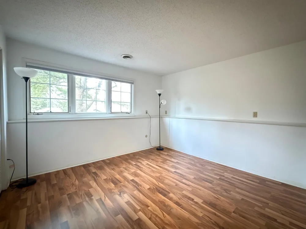 2211 Lenwood Drive SW Rochester, MN 55902