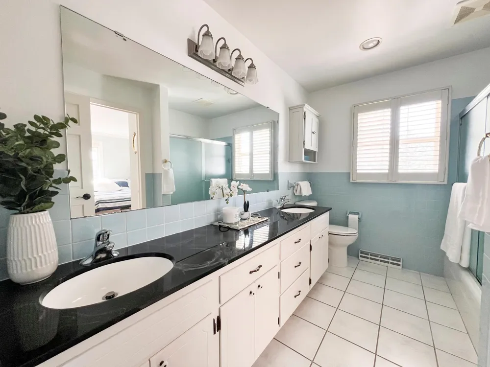 2211 Lenwood Drive SW Rochester, MN 55902