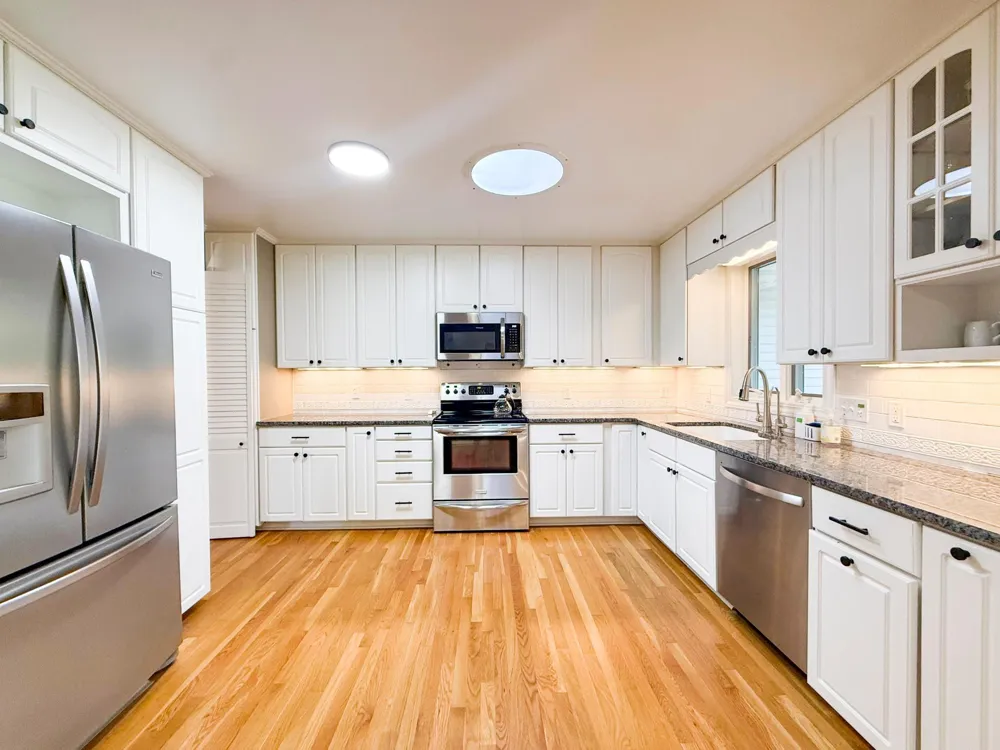 2211 Lenwood Drive SW Rochester, MN 55902