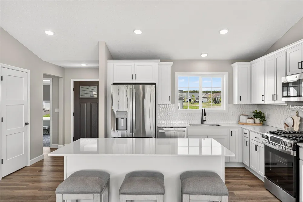 1422 Woods Road NE Isanti, MN 55040
