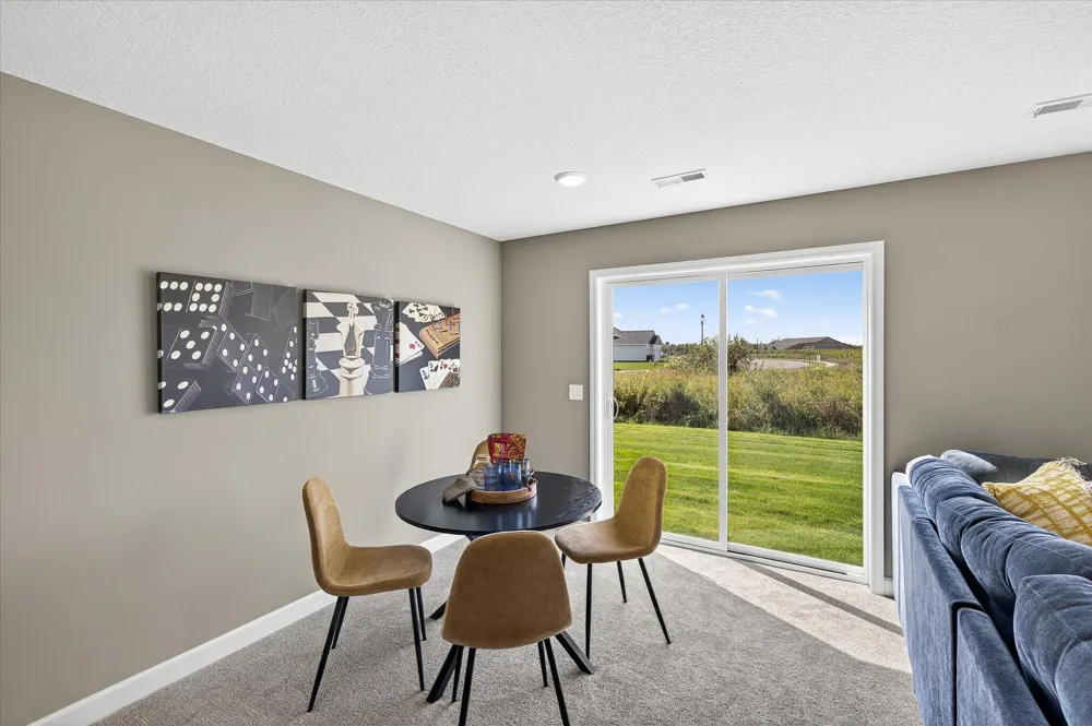 1422 Woods Road NE Isanti, MN 55040