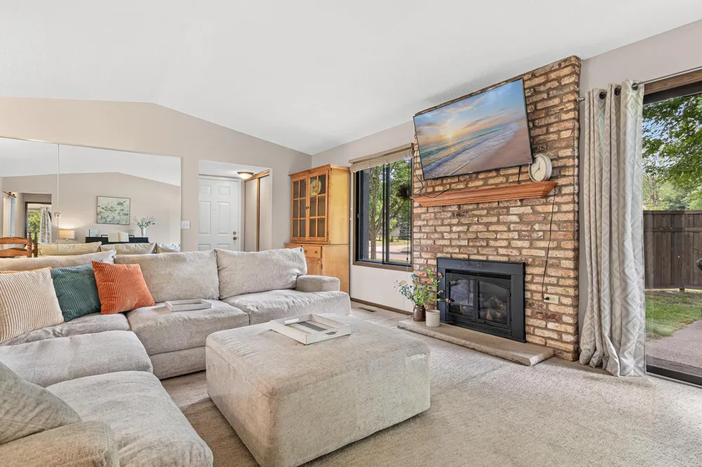 13401 Pepperwood Circle Minnetonka, MN 55305