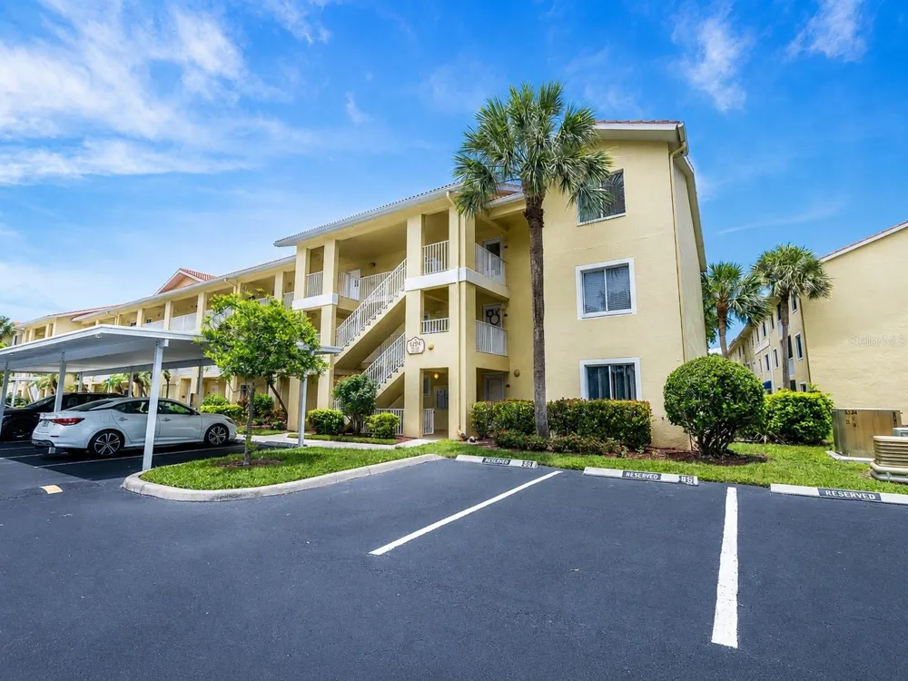 8294 KEY ROYAL CIRCLE #1631 Naples, FL 34119