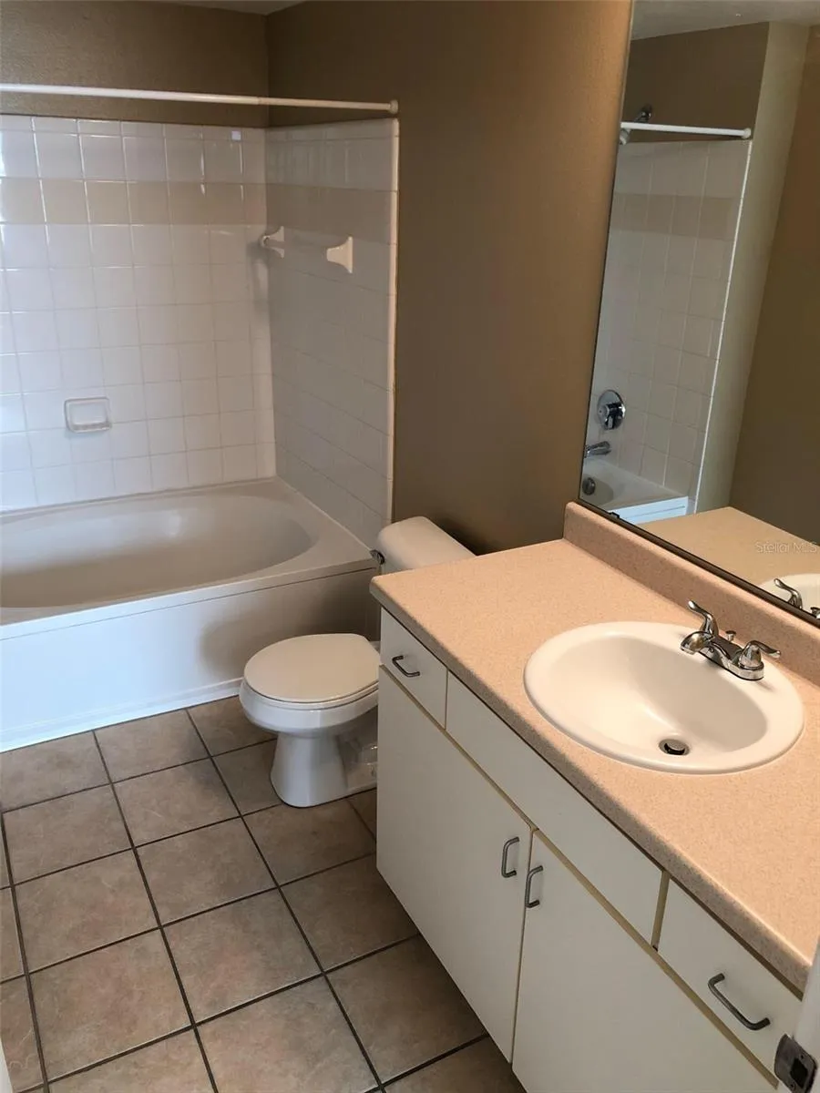 2010 E PALM AVENUE #15202 Tampa, FL 33605